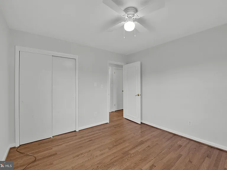 810 Wisteria Dr — Photo 18