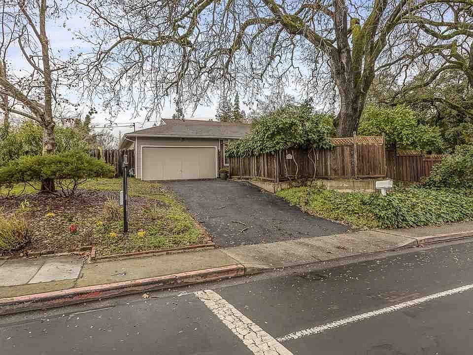 2nd image of 2471 Pleasant Hill Rd