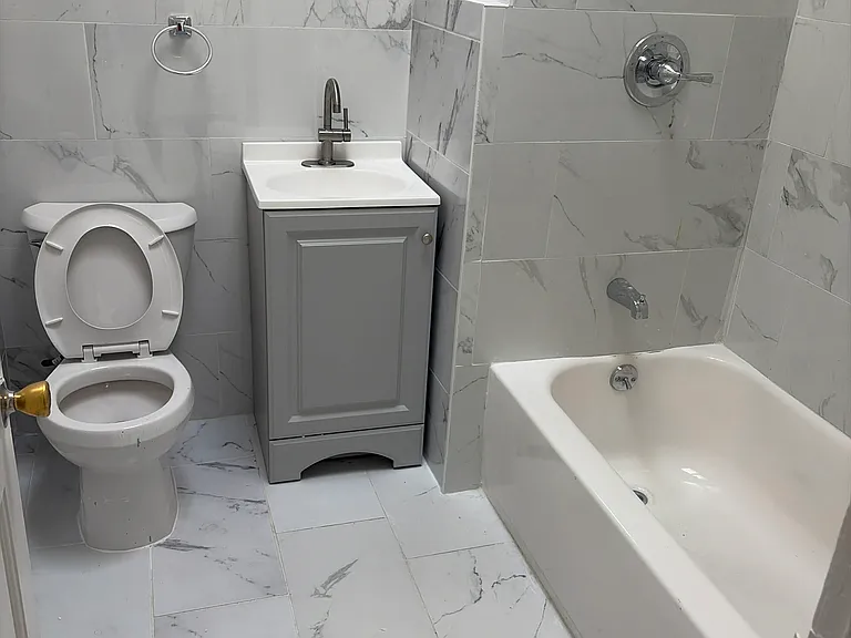 11577 Sutphin Blvd #1F — Photo 6