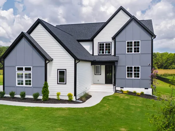 110 Firefly Ln, Youngsville, NC 27596