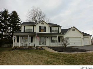 8731 Alizarin Ave, Cicero, NY 13039