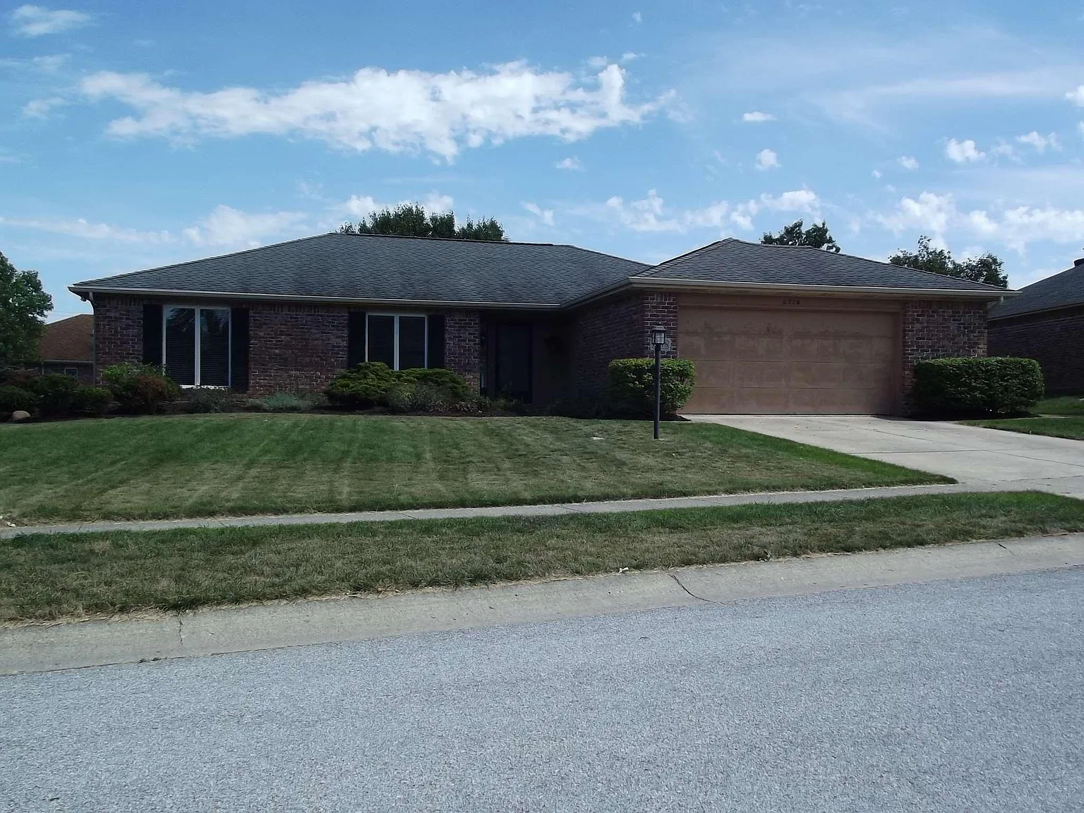 6318 Midchannel Way photo 1