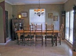 1709 Gaslight Ct, Seabrook, TX 77586