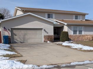 4201 Benjamin Dr, Springfield, IL 62703