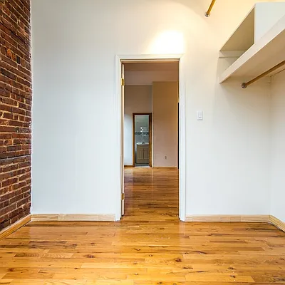 Rented by Nooklyn NYC LLC | media 33