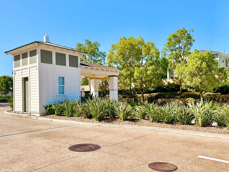 4374 Nautilus Way #9 — Photo 49