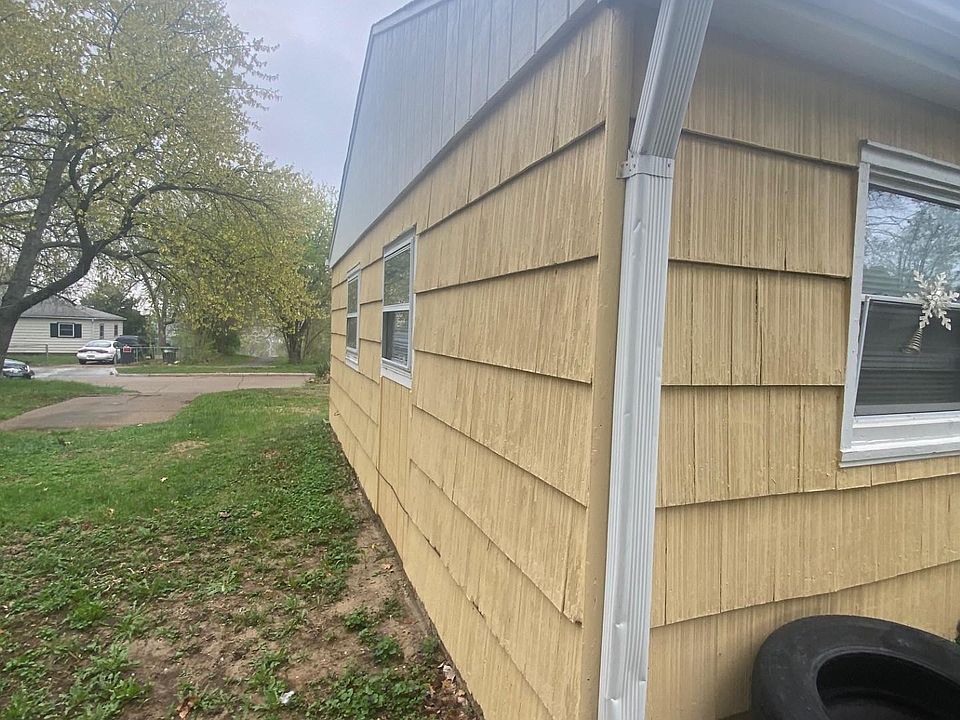 2nd image of 2212 N 38th Ave