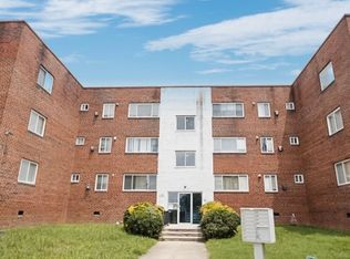 12 Halley Pl SE APT 303, Washington, DC 20032