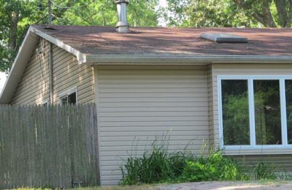 2nd image of 128 Coventry Ave