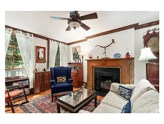 Rented by Douglas Elliman | media 4