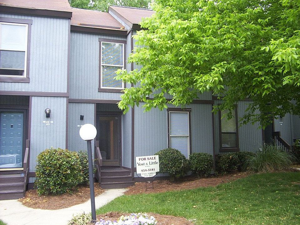 203-C Village Lane
