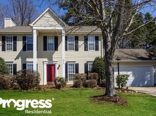4012 Huntmeadow Dr, Charlotte, NC 28269