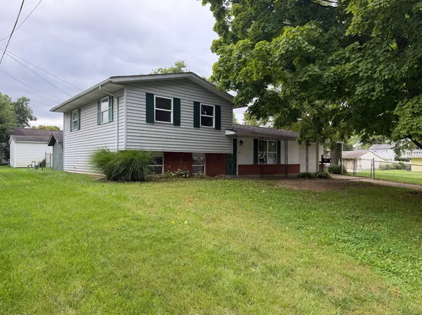 55 Fieldpoint Rd, Heath, OH 43056