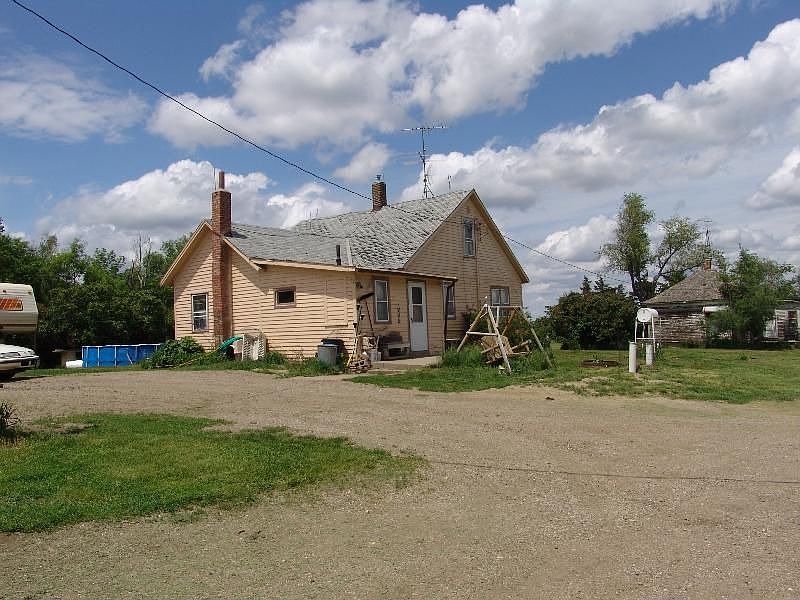 2nd image of 39383 214th St