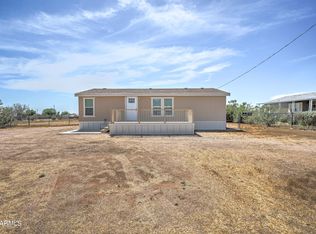 2076 N Grand Dr, Apache Junction, AZ 85120