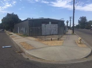 1209 N Court St, Visalia, CA