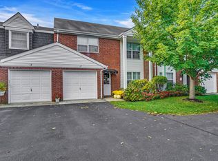 17 Magnolia Dr, Spring Lake, NJ 07762