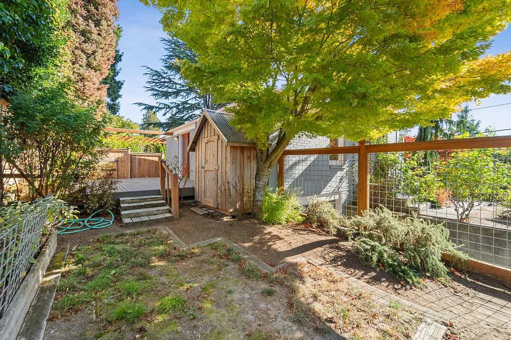7002 28th Ave. NW - 3 bedrooms — Photo 3