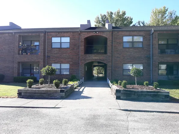 1005 Southwood Dr, Murray, KY 42071