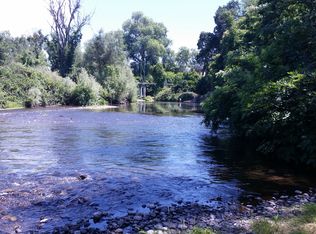 559 Del Rio Cir, Oakdale, CA 95361