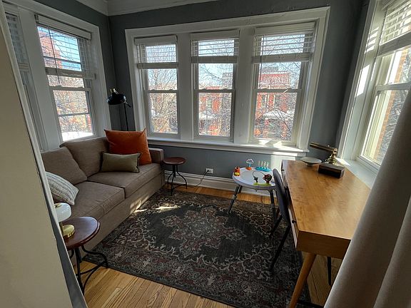 3rd image of 2333 W Cortez St APT 2