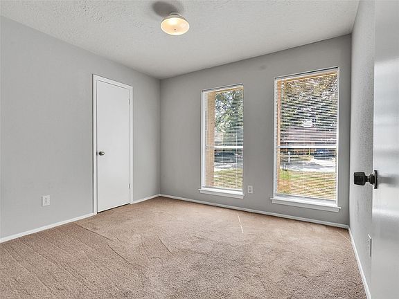 4th image of 24006 Spring Gum Dr
