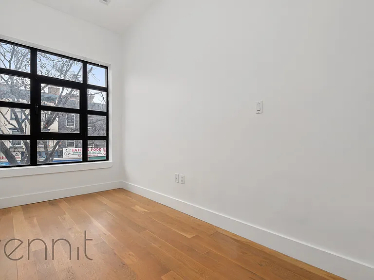 163 Graham Ave #3A — Photo 9