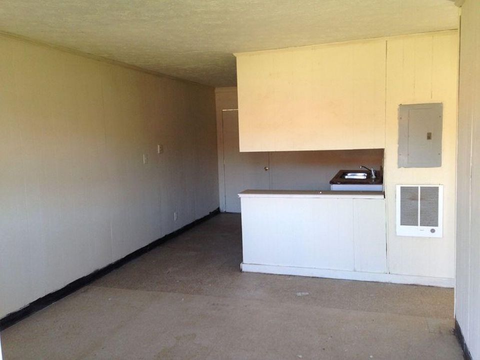 2nd image of 805 North Ave APT 107