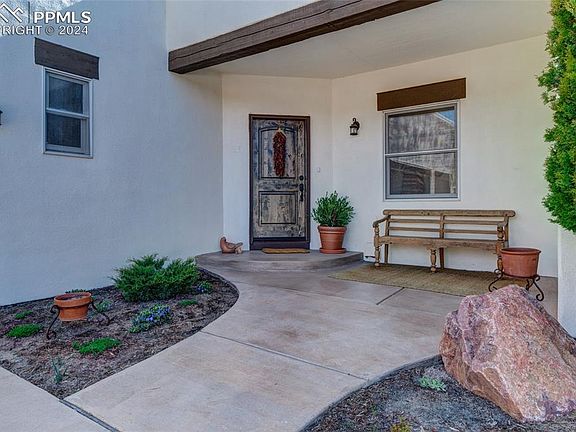 3rd image of 4390 Tierra Rojo Dr