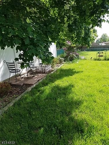 2nd image of 188 Princeton Rd