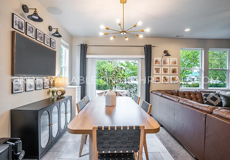 1777 W Yarrow Dr — Photo 13