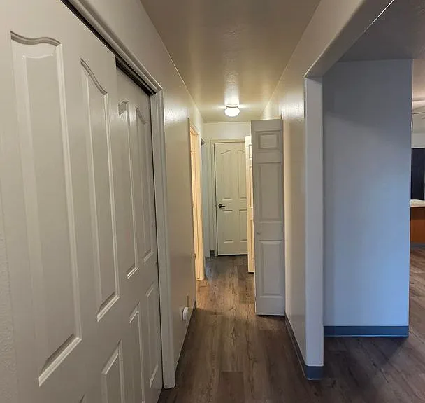 4104 Hillview Way — Photo 12