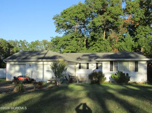 407 Western Boulevard, Bayville, NJ 08721