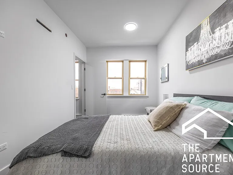 1556 W Hollywood Ave #3 — Photo 20