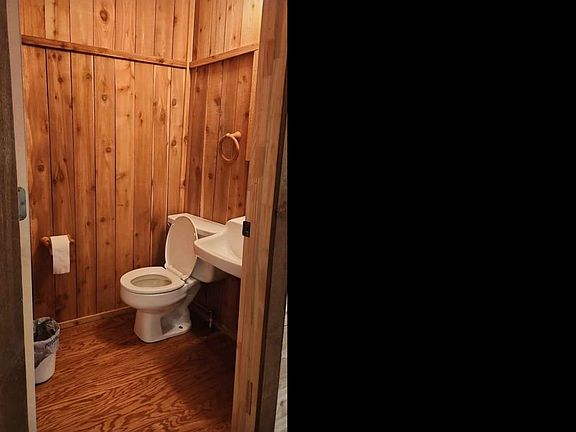 2 of 2 half baths