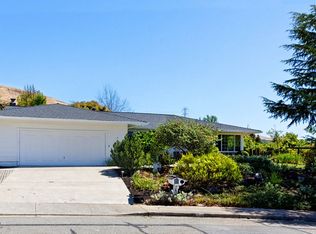 15 Inverleith Ter, Moraga, CA 94556