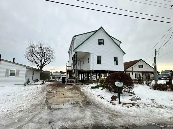 29 Lake Singleton Ct, Little Egg Harbor, NJ 08087