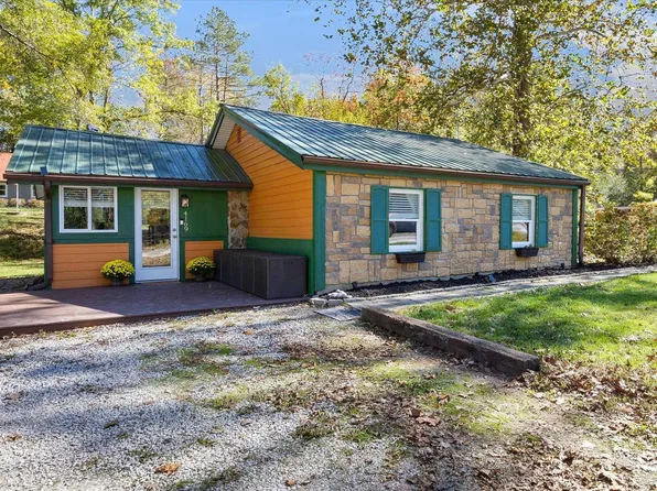 4169 Watson Rd, Unionville, IN 47468