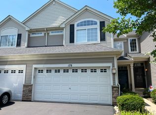 178 Durango Dr #178, Gilberts, IL 60136