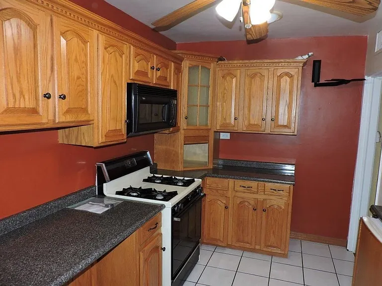 3531 Jefferson Ave — Photo 6