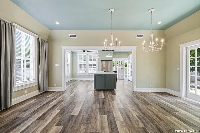 202 W Woodlawn Ave — Photo 5
