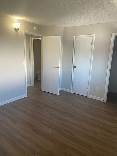 3009 Madison Ave Photo 1