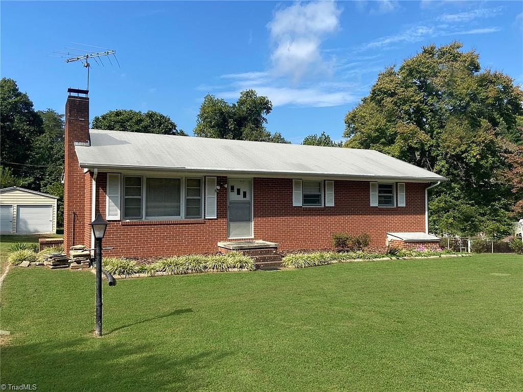 3015 Pleasant Ridge Rd, Summerfield, NC 27358 Zillow