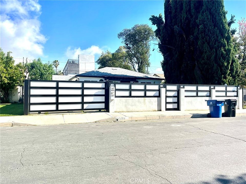 1st image of 14223-14225 Califa St