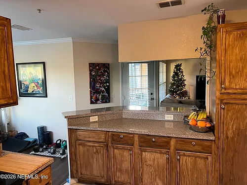 7800 Point Meadows Dr Photo 1