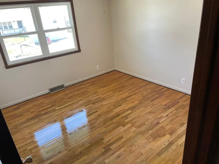 1806 Safari Dr — Photo 10