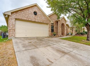 5416 Post Ridge Dr, Fort Worth, TX 76123