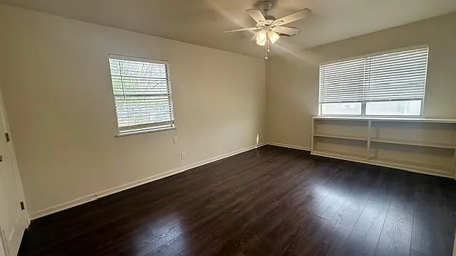 800 Otis St — Photo 11