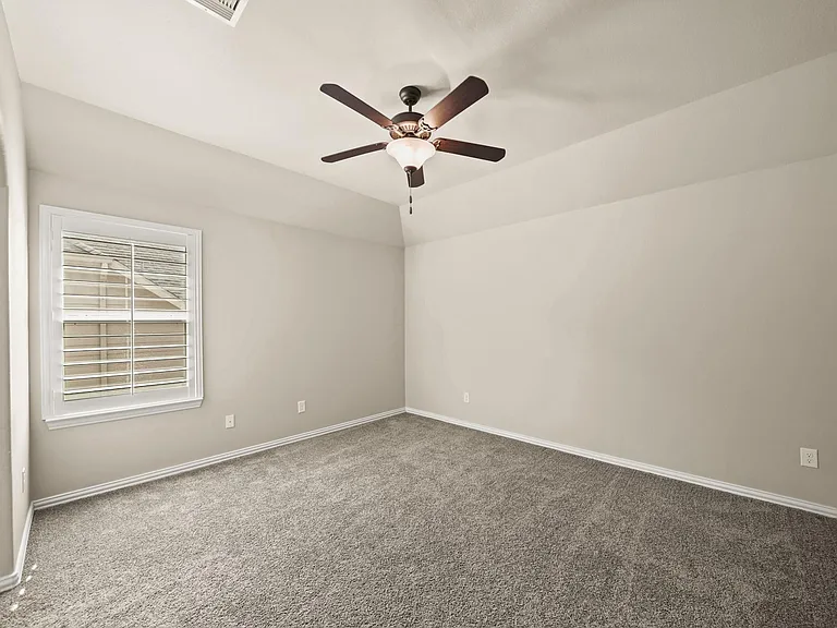 28223 Red Shady Oaks Dr — Photo 33