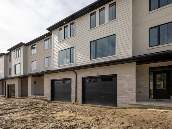 233 Upper Queen St #4, Thames Centre, ON N0M 2P0